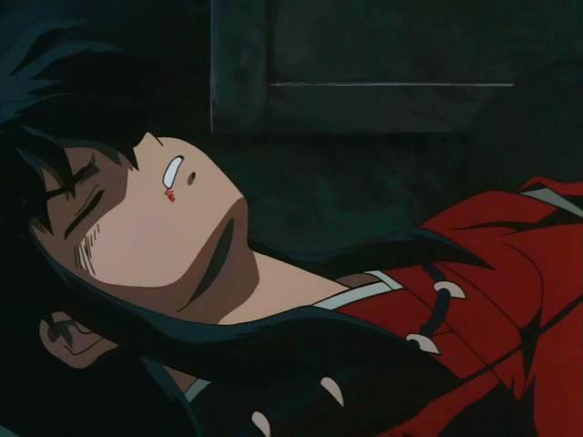 Otaku Gallery  / Anime e Manga / Inu-Yasha / Screen Shots / Episodi / 013 - L`enigma della luna nuova! Inuyasha dai capelli neri! / 177.jpg